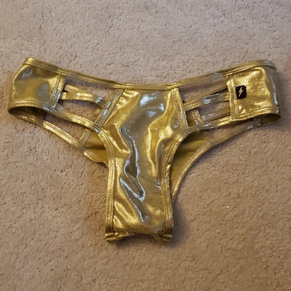 Cleo Hurricane Gold Skanky Pants